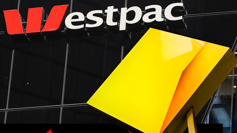 Banks use differing credit card fee rules, leaving CBA and Westpac charges in place