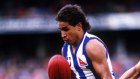 VFL legend Phil Krakouer in action for  North Melbourne