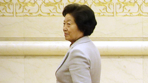 Aynı zamanda mevcut baş COVID savaşçısı olan Çin Başbakan Yardımcısı Sun Chunlan, 2018'de.