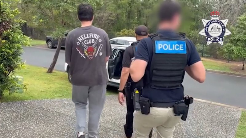 Teen facing 30 extremist charges after FBI tip off