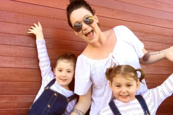 Rachel van Oyen with her twin daughters, Macey and Riley.