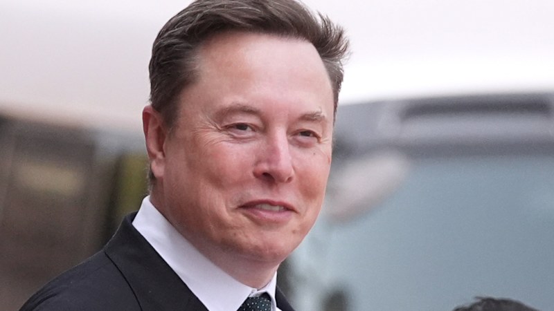 SpaceX IPO price would put Musk just shy of trillionaire status