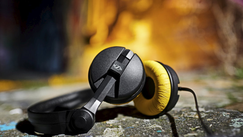 Sennheiser headphones 1980s deals