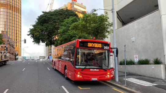 New two-hourly SkyBus bus services have begun running between the Brisbane CBD and the Brisbane Airport.