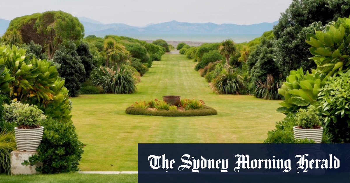 New Zealand shows us how to make a formal garden of native plants