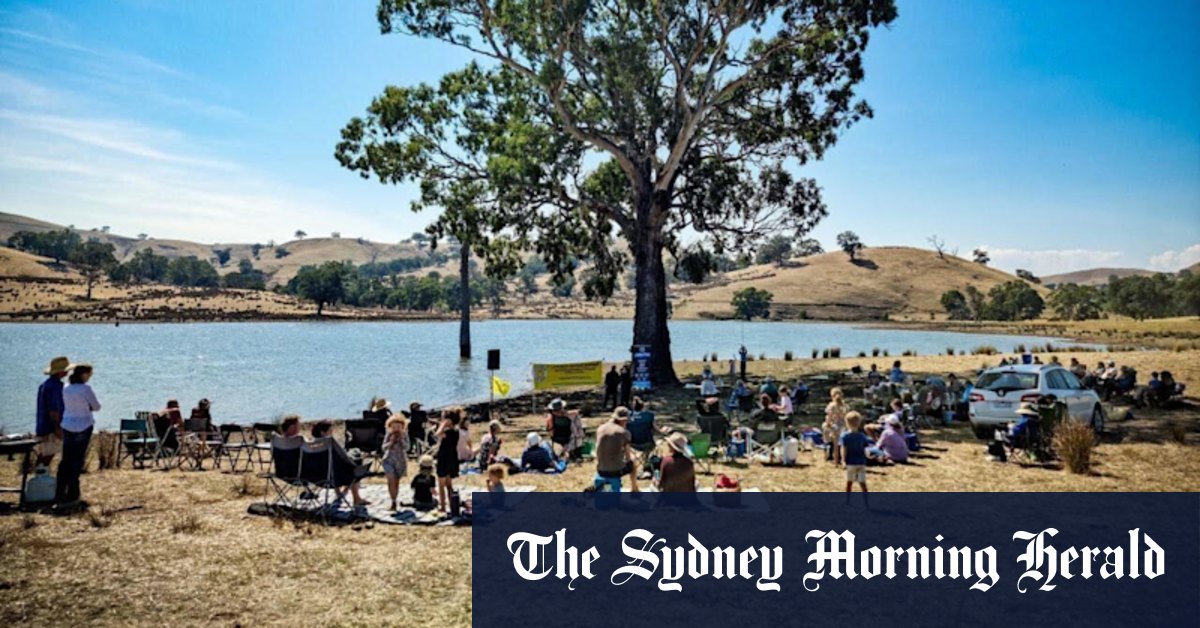 Victorian councils targeted by conspiracy theorists' campaign of disruption and influence - Vimarsana News