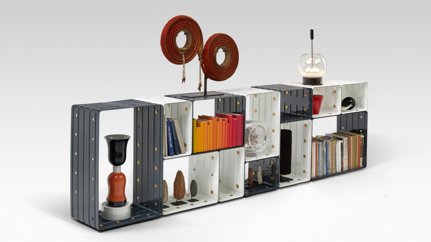 Marc Newson unveils his new modular shelf system Quobus, which is