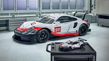 lego technic 2019 porsche 911 rsr