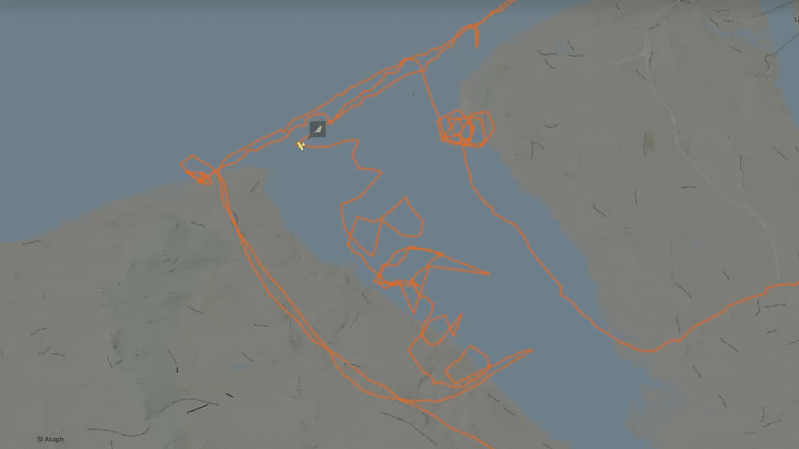 Pilot writes ‘I'm bored' in the sky during test flight