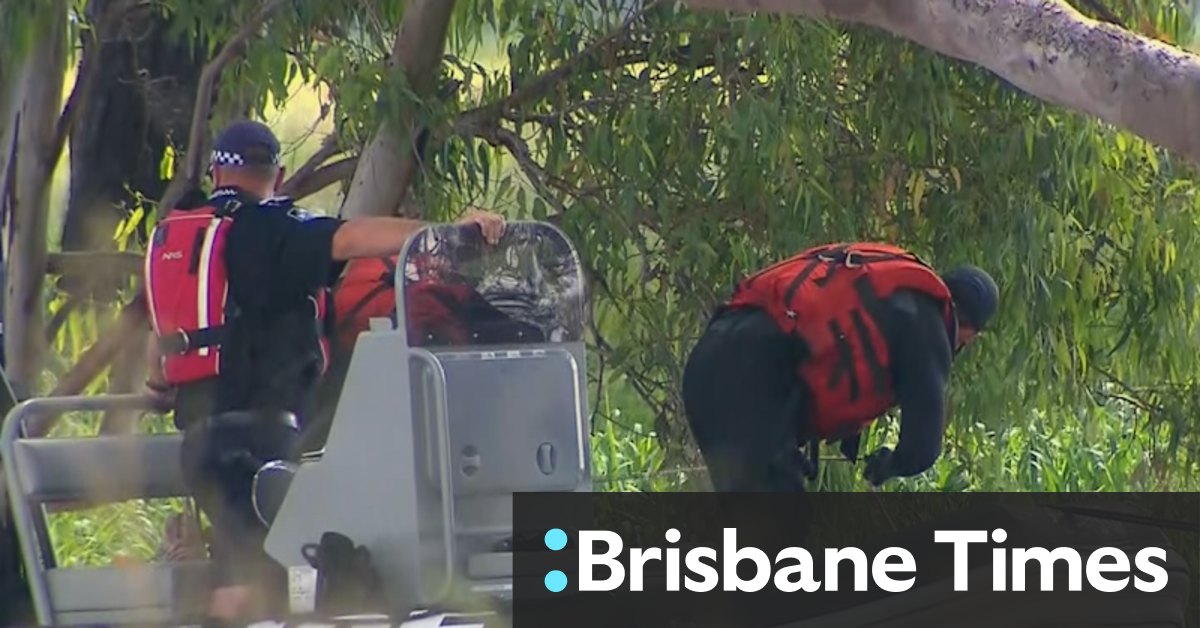 Man's body found inside ute swept away by floodwaters - Vimarsana News
