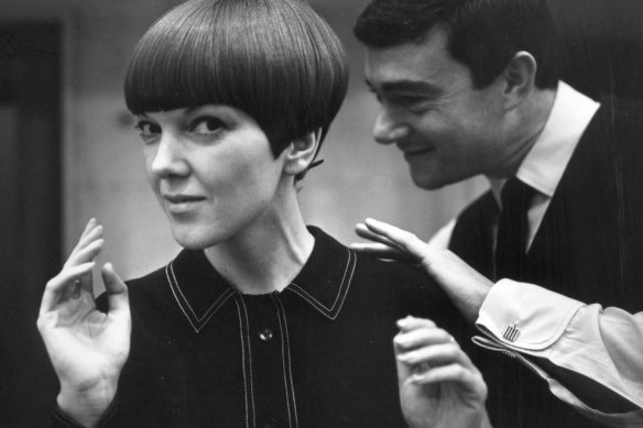 Mary Quant, one of the leading lights of the British fashion scene in the 1960s, having her hair cut by another fashion icon, hairdresser Vidal Sassoon. 