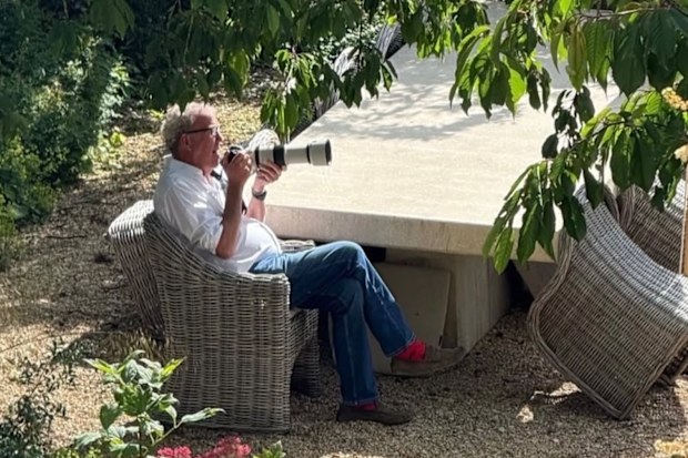 An image of Jeremy Clarkson shared by his partner Lisa Hogan the day after news of his cancer diagnosis was shared