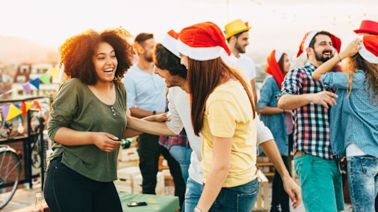 On the day itself, you must have a Christmas Day outfit, preferably in a shade of red or green.