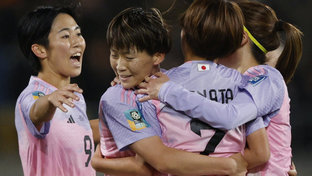 Japan slice up Norway to book place in quarter-finals, Spain progress