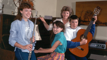 Kylie Minogue with sister Dannii, brother Brendan and their mother Carol.