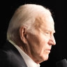 At the fundraiser, former president Barack Obama gently led President Joe Biden off the stage.