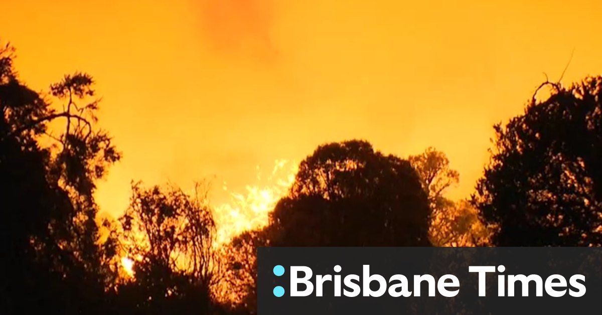 Fire downgraded as north-east Perth suburb put on high alert for second time in a week - Vimarsana News
