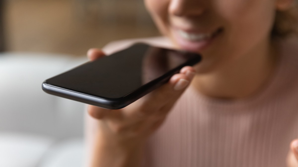 Voice notes etiquette rule we’re all breaking has the potential to ruin friendships