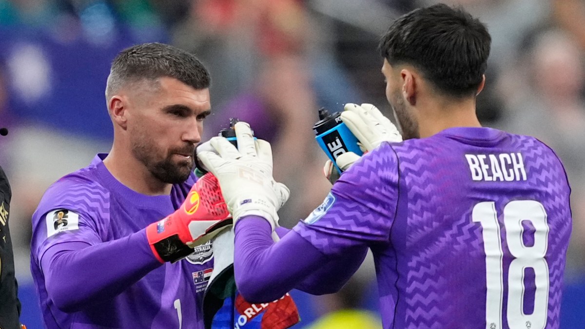 Popovic swings axe on Socceroos skipper as Asian Cup auditions begin