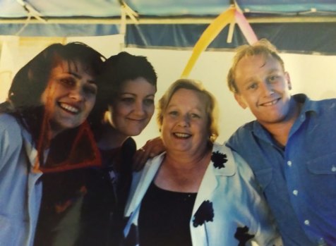 Daniel Harvey, right, in happier times with his sisters Alana and Rae, and mother Pamela.