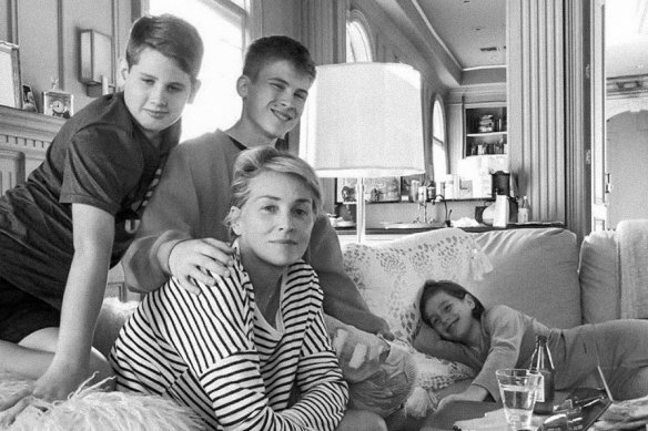 Hanging out with her three sons 
in their Beverly Hills home.