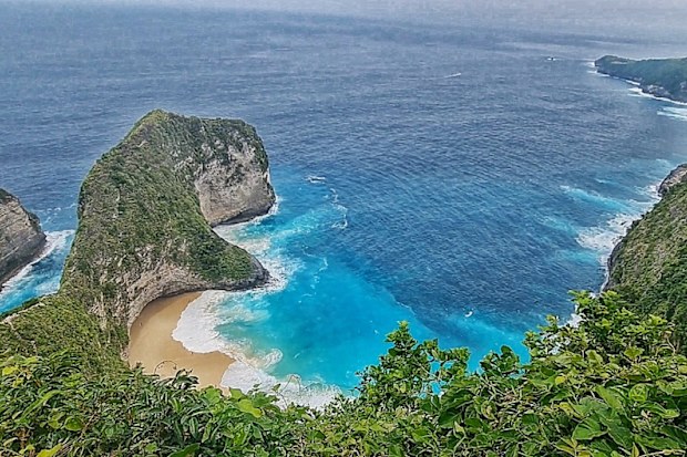 Kelingking beach at Nusa Penida