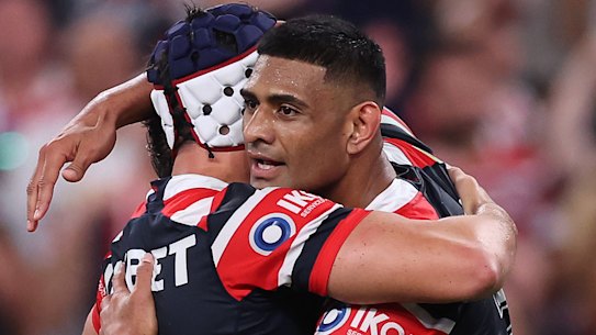 Daniel Tupou and Joseph Manu celebrate a try.