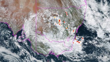 The NSW South Coast will be hit with around 100mm of rainfall on Monday, with heavy rainfall, strong winds and dangerous surf to hit Sydney by Tuesday.
