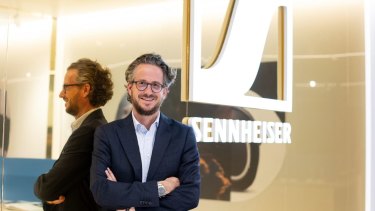 Daniel Sennheiser's sales and marketing expertise fits well with his brother's engineering background.