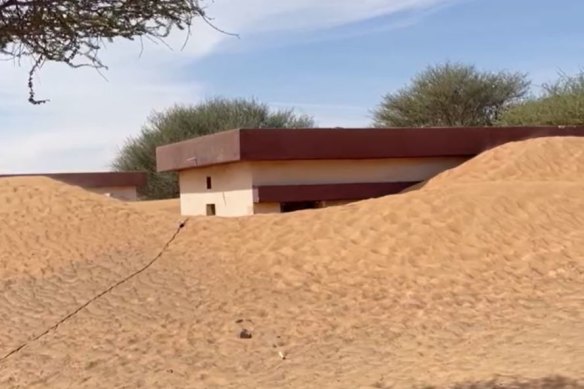Al Ghuraifa, a village less than an hour’s drive from Dubai is being consumed by the dunes.