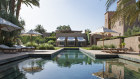 The pool is perfect for relaxation – and winter bathing, too.