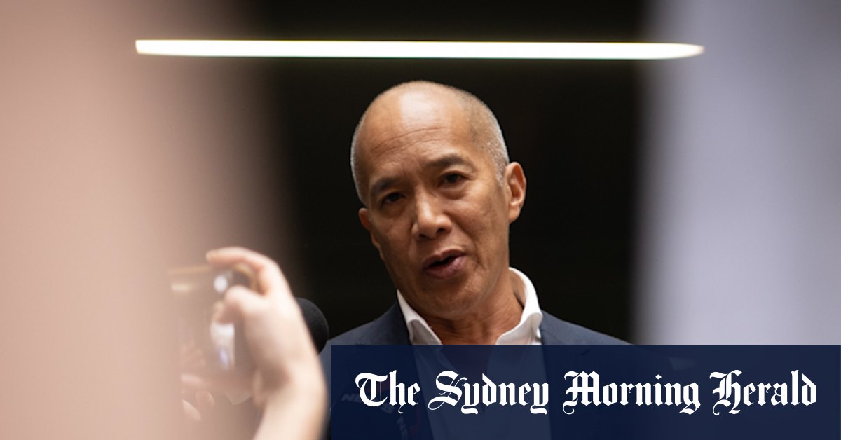 Charlie Teo disciplinary hearing: Colleagues abandon neurosurgeon as supporters keep the faith - Vimarsana News
