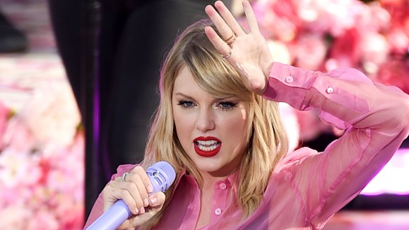 The announcement of Taylor Swift's Melbourne Cup performance had boosted ticket sales to the race meeting.