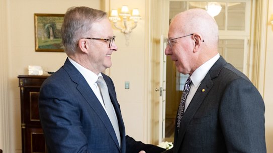 Prime Minister Anthony Albanese says he gave Governor-General David Hurley a heads-up the government would cancel an $18 million grant to a leadership program the viceroy had backed.
