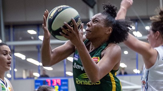 Grunt, fire gets Dandenong Rangers home