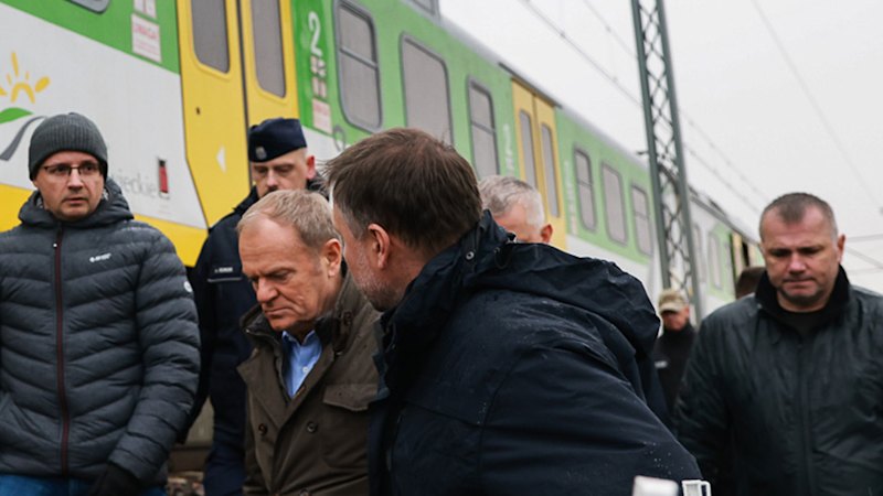 Poland says Russia-linked Ukrainians behind rail sabotage