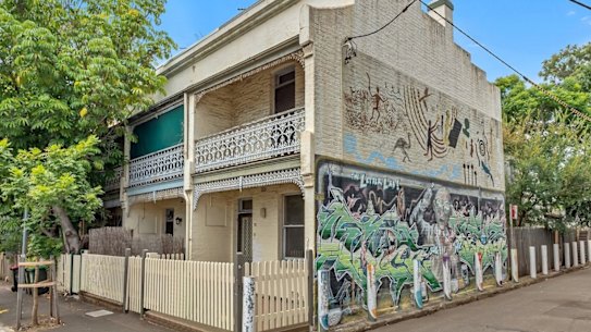 92 Cowper Street, Glebe, Sydney. 