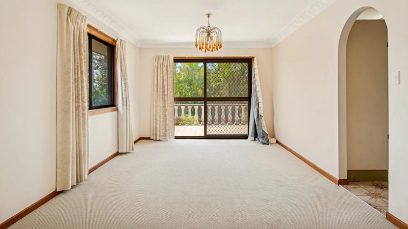 Opera singer’s Carindale house hits high note in $1.69m auction