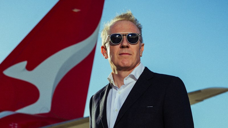 How to master Qantas' frequent flyer game