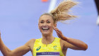 Jessica Hull brings it home in the women’s 1500m.
