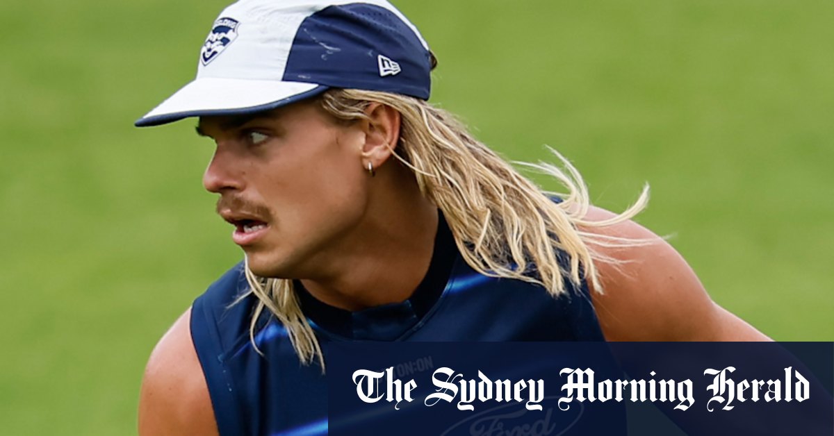 Bailey Smith verbally abuses photographer at Cats training