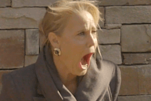 She has never made that face in House 2 ever before.