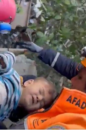 A two-year-old is found alive in the rubble of a collapsed building in Antakya, Turkey.