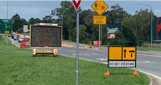 The l<em></em>inkfield Road overpass at Carseldine remains partially closed after being damaged last Friday.