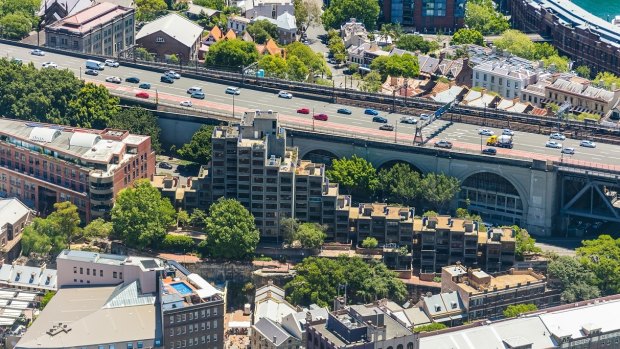 The NSW government wants to sell the Sirius building - considered one of the city's best examples of brutalist architecture. 