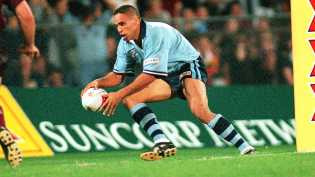 Anthony Mundine scores a try in his first Origin in 1999.