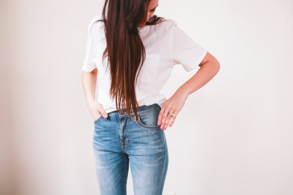 People are dressing more casually for work. 