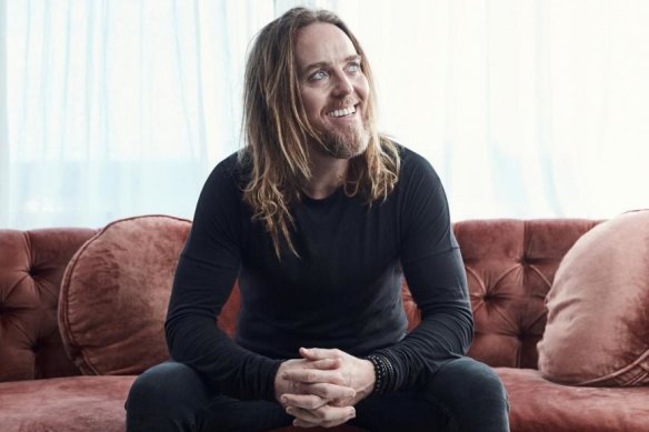 Tim Minchin is among hundreds of performers supporting the new #VaxTheNation campaign.