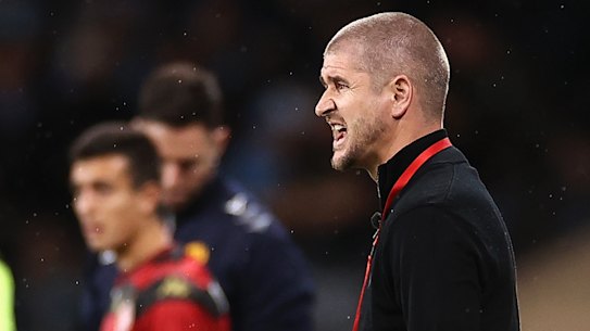 Wanderers coach Carl Robinson is under pressure.