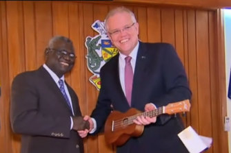 Prime Minister Scott Morrison with his Solomon Islands counterpart Manasseh Sogavare in 2019. Morrison was this year advised not to pick up the phone to him.